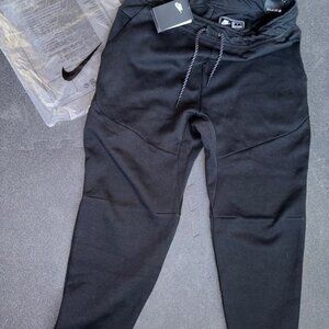 Nike Tech Black Pants